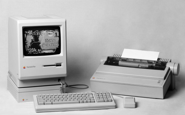apple-inc-mac-macintosh-computers-history-144711-1920x1200