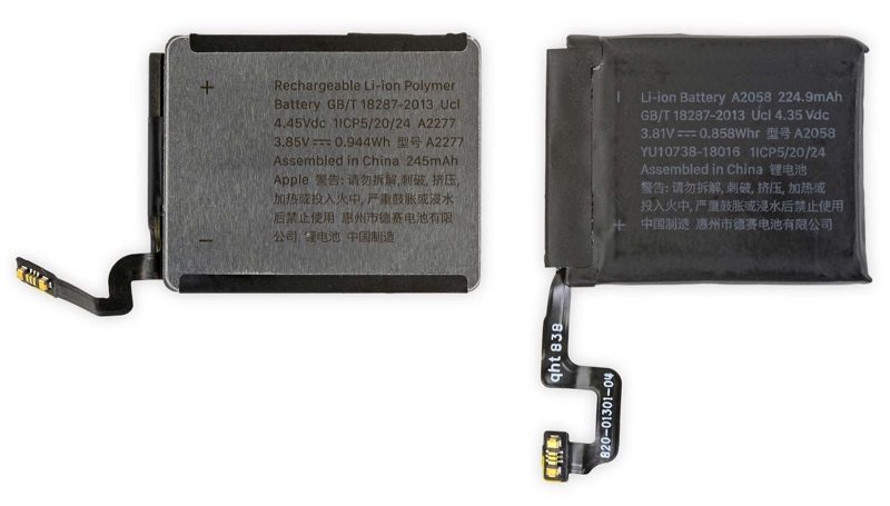 Vlevo nobá baterie Apple Watch Series 5 40 mm model, vpravo Series 4