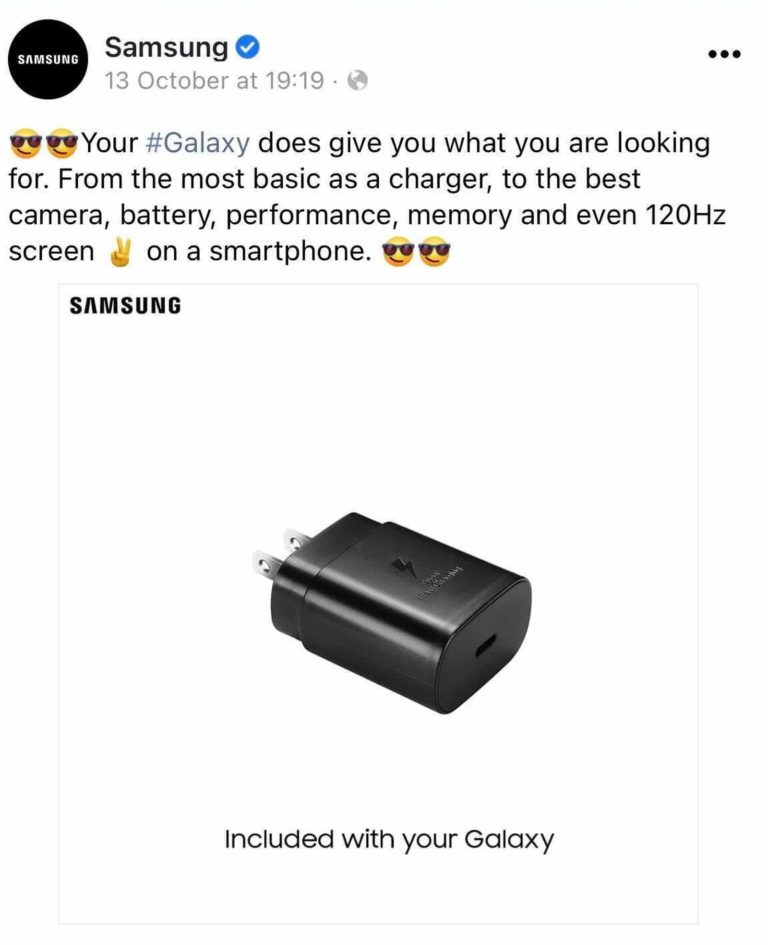 Samsung nepřibalí nabíječku ke své vlajkové lodi Galaxy S21. Přitom se nedávno vysmíval Applu