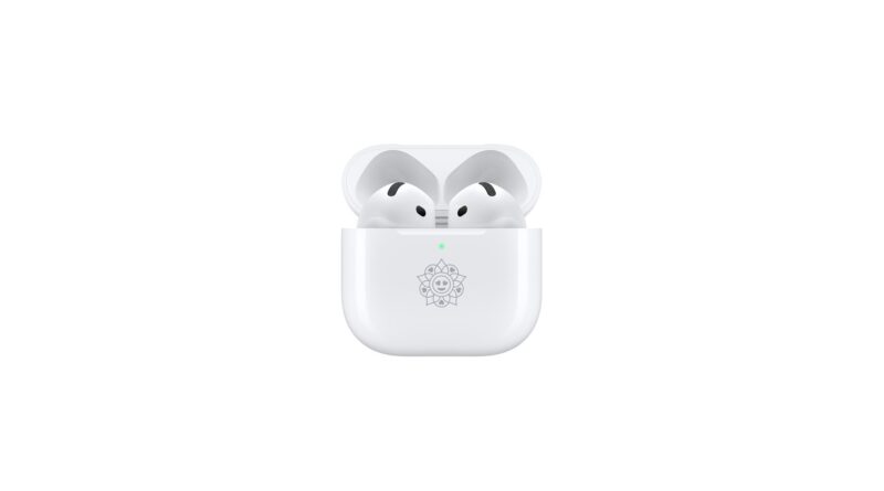 AirPods 5 se speciálním gravírováním pro Indii