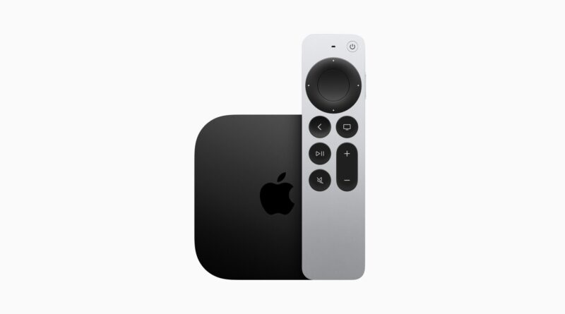Apple TV 4K a stříbrný ovladač Siri Remote