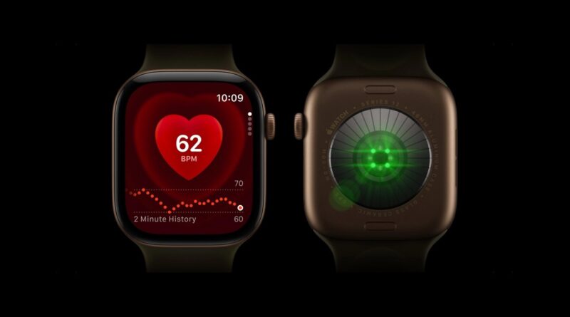 Apple Watch zobrazující tepovou frekvenci a optický senzor na spodní straně hodinek