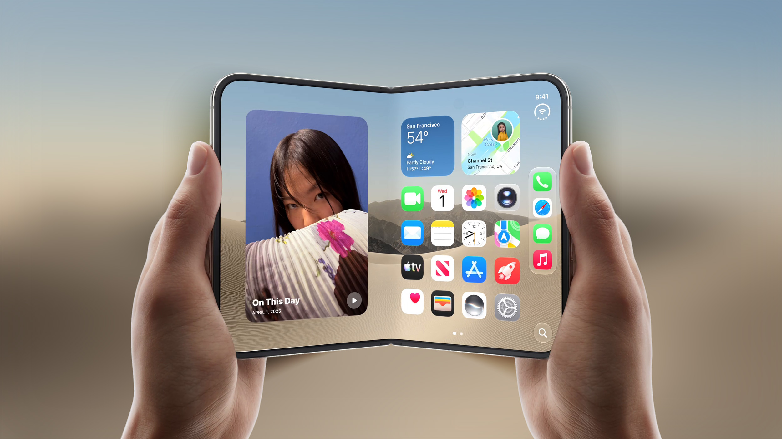 Rozložený iPhone Duo držený oběma rukama